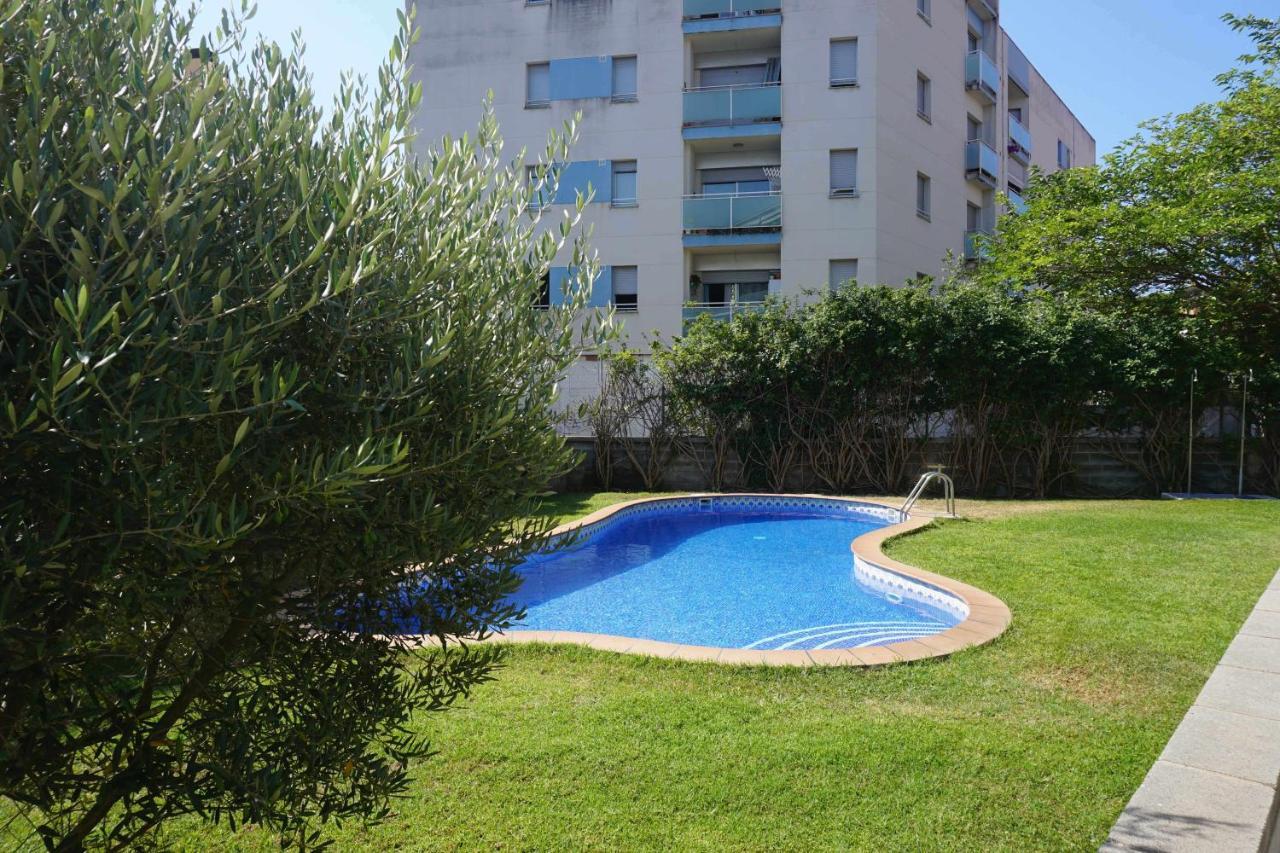 Solarium Con Terraza A 5 Minutos De La Playa Leilighet Girona Eksteriør bilde