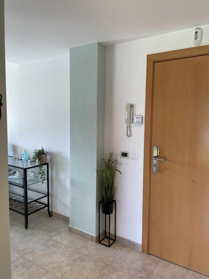 Solarium Con Terraza A 5 Minutos De La Playa Leilighet Girona Eksteriør bilde