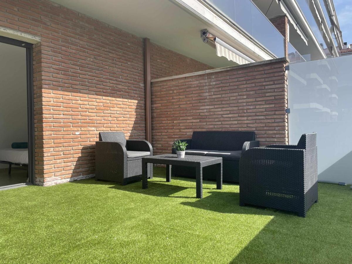 Solarium Con Terraza A 5 Minutos De La Playa Leilighet Girona Eksteriør bilde