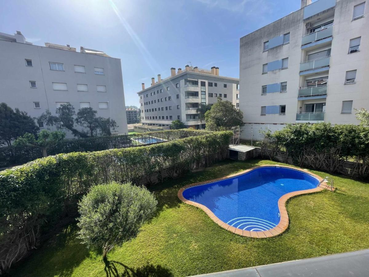 Solarium Con Terraza A 5 Minutos De La Playa Leilighet Girona Eksteriør bilde