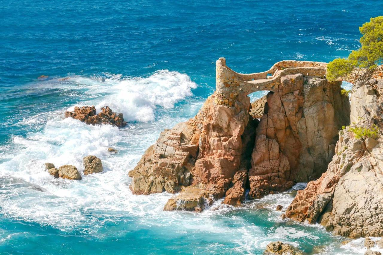 Solarium Con Terraza A 5 Minutos De La Playa Leilighet Girona Eksteriør bilde